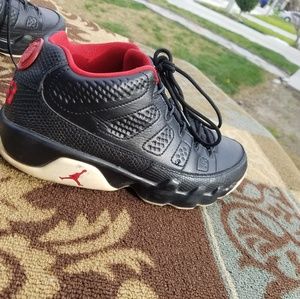 Jordan retro 9 low's